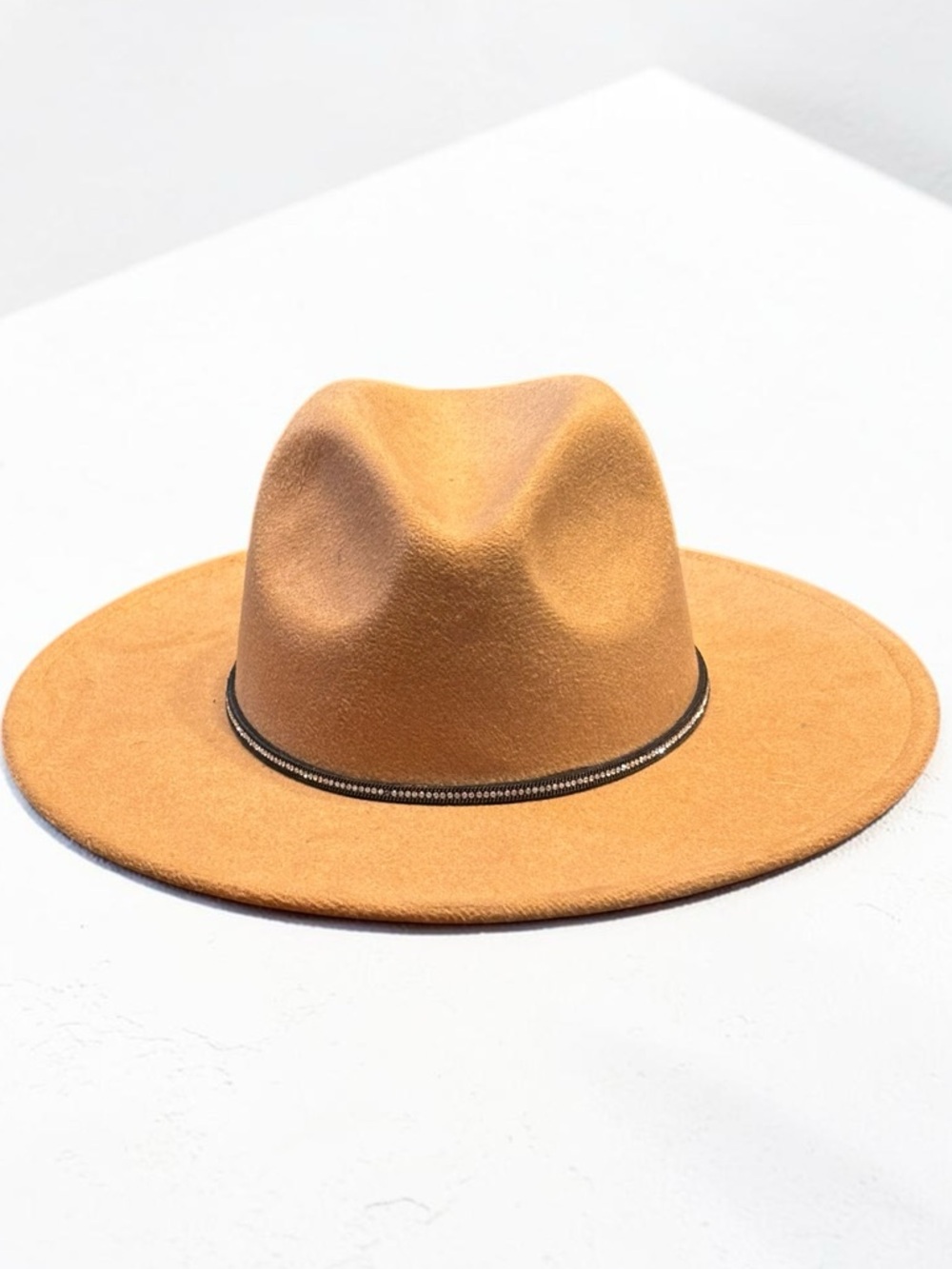 Wide Brim Felt Fedora Hat in Camel